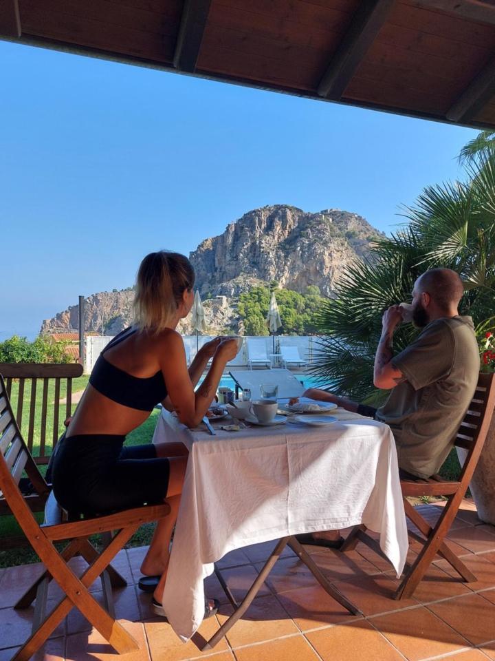 B&B Villa Di Giorgi เชฟาลู ภายนอก รูปภาพ