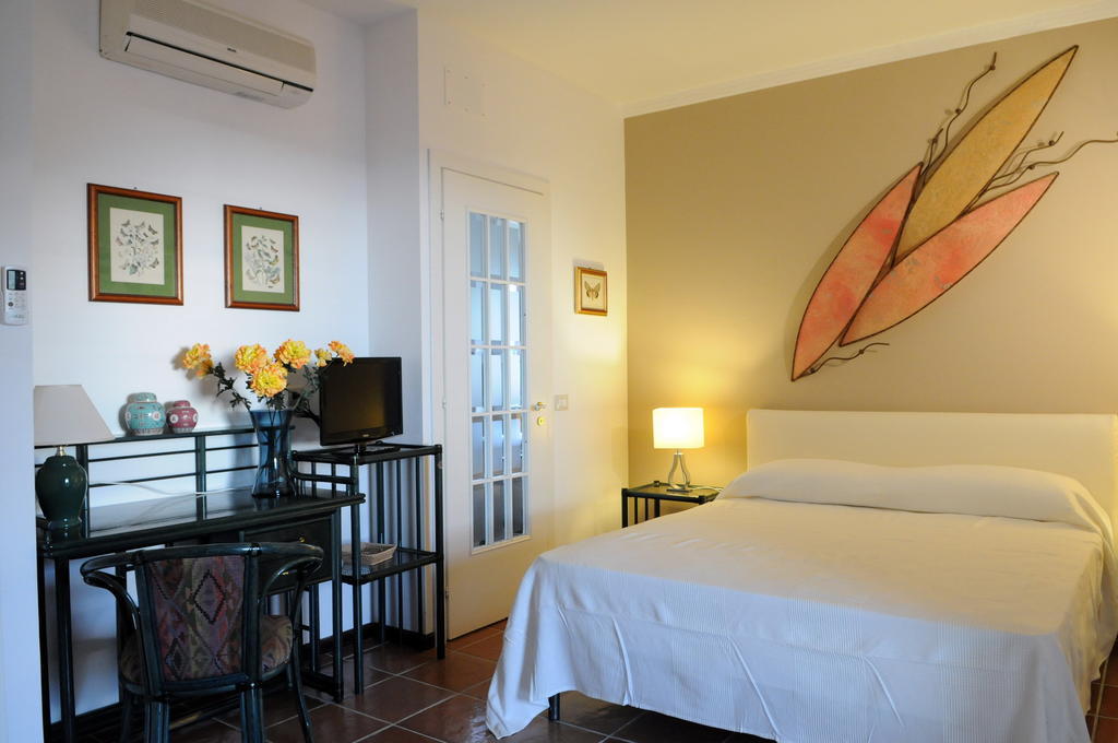 B&B Villa Di Giorgi เชฟาลู ห้อง รูปภาพ