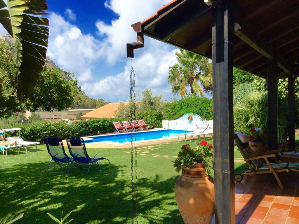 B&B Villa Di Giorgi เชฟาลู ภายนอก รูปภาพ