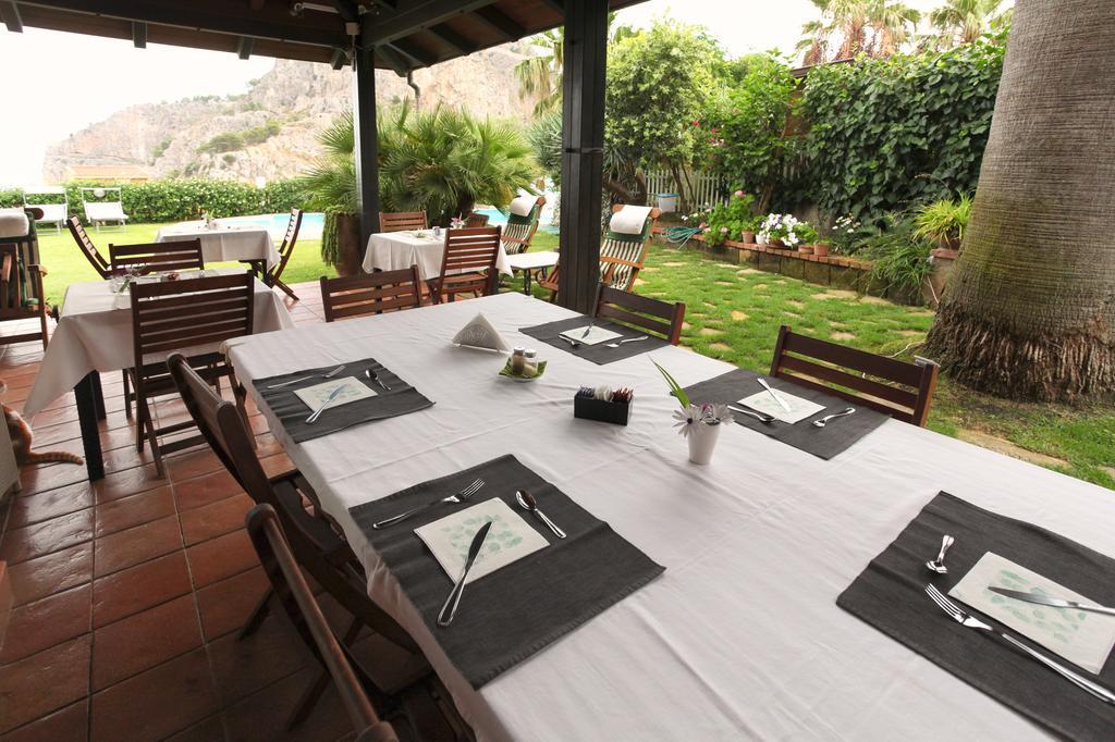 B&B Villa Di Giorgi เชฟาลู ภายนอก รูปภาพ