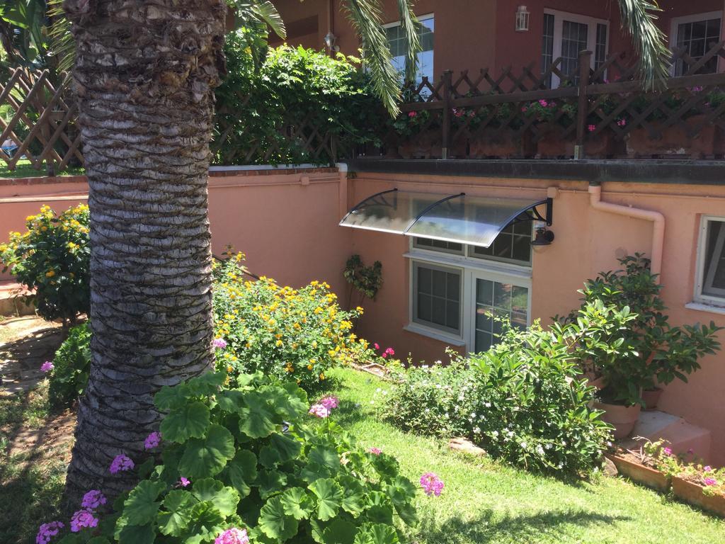 B&B Villa Di Giorgi เชฟาลู ภายนอก รูปภาพ